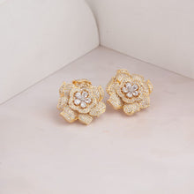 Load image into Gallery viewer, Rosalie Earrings - Gold
