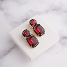 Load image into Gallery viewer, Wyn Earrings - Black - Red / Gold
