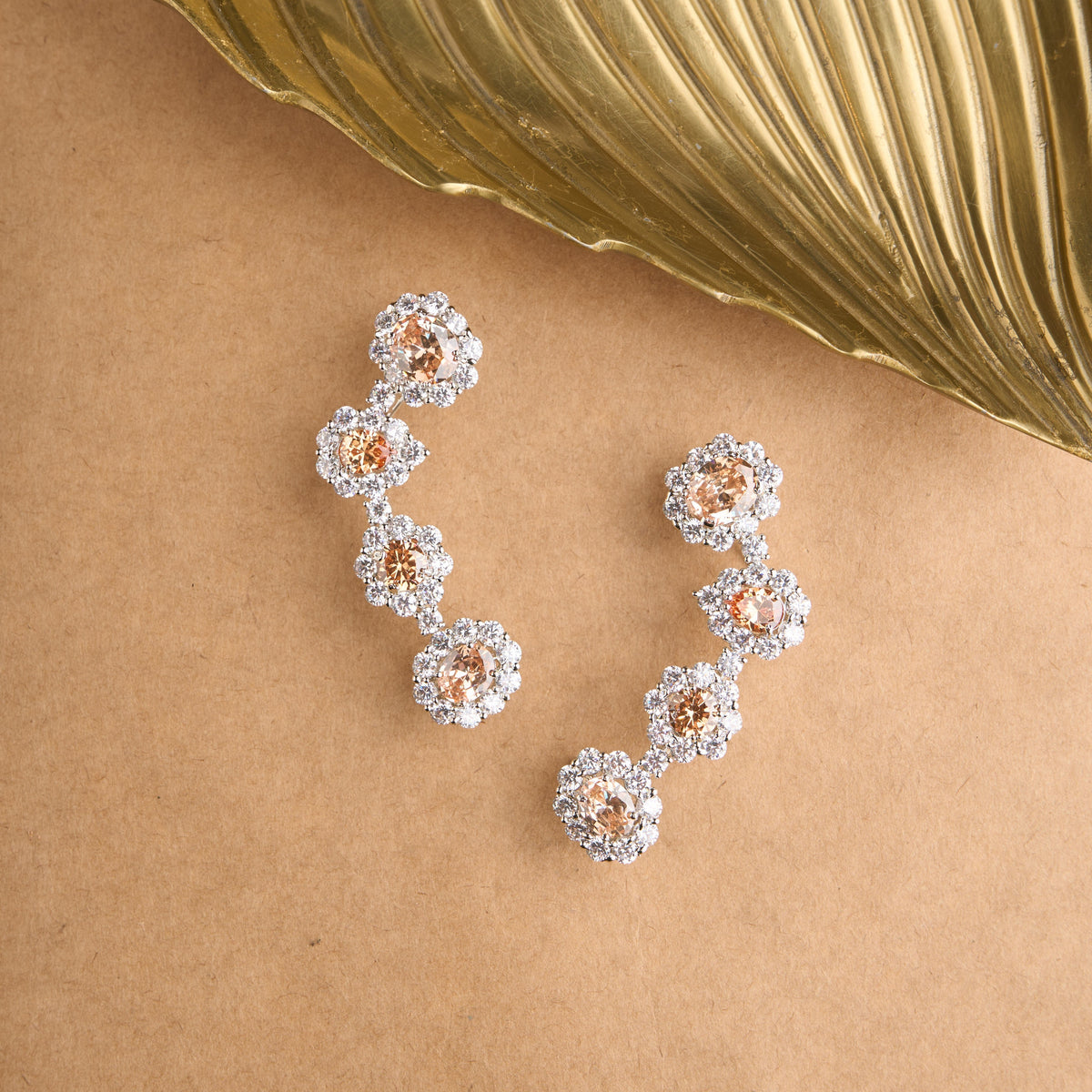 Vivienne Ear Cuff Mozaati