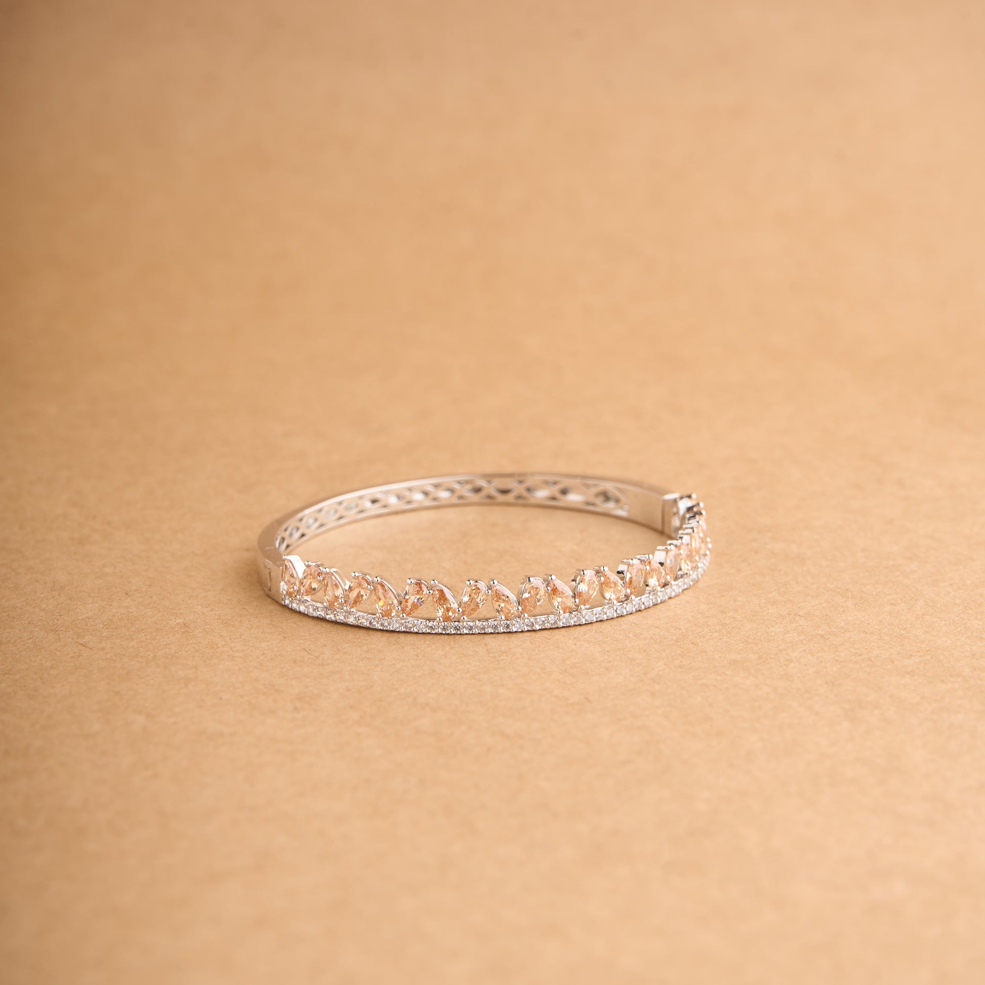 Shira Bracelet Mozaati