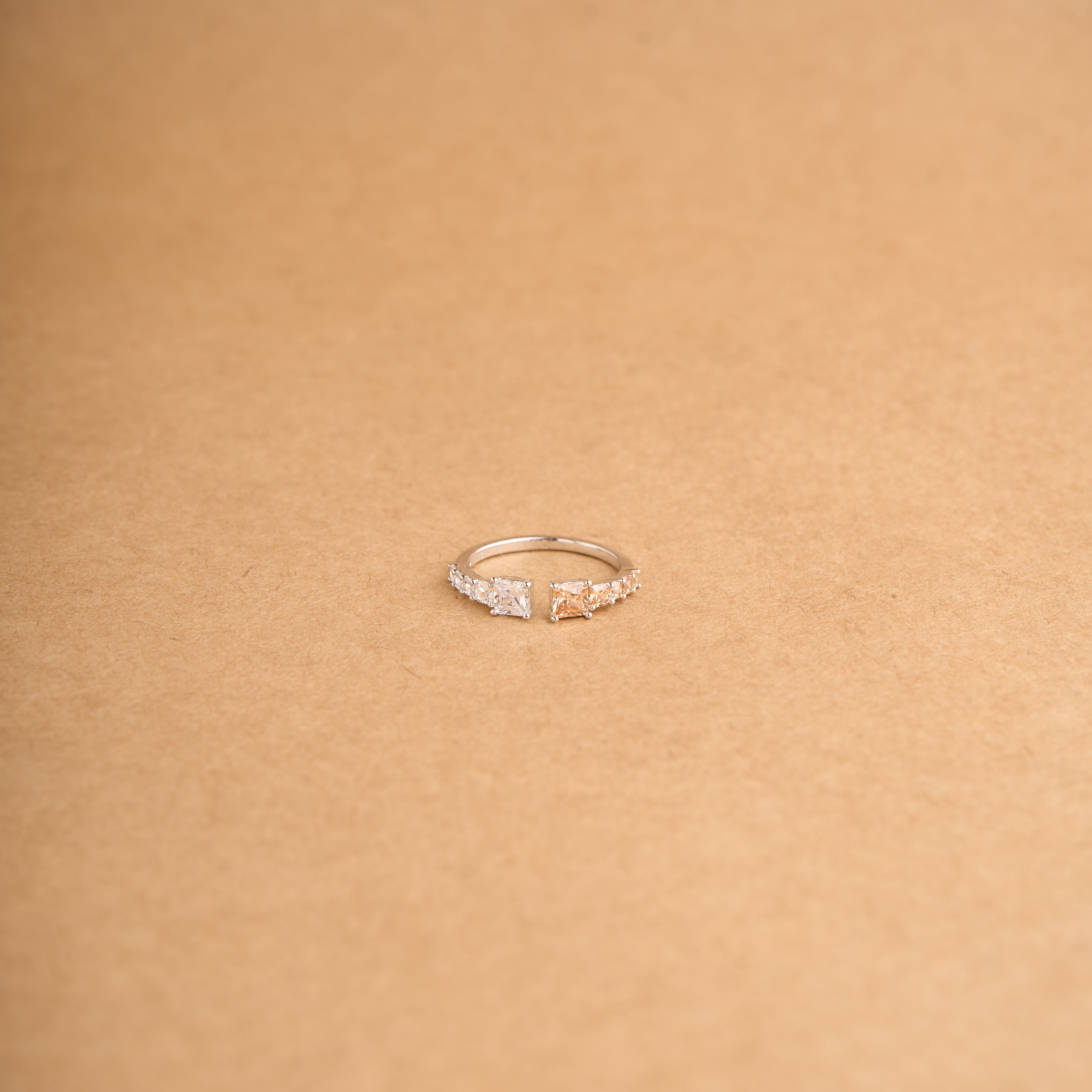 Square Half Ring Mozaati