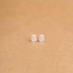 Delicate Emerald Stud Mozaati