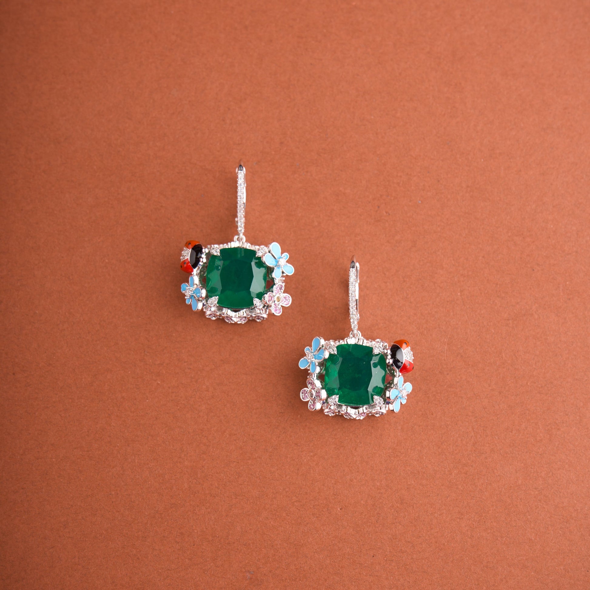 Ladybug Earrings Mozaati