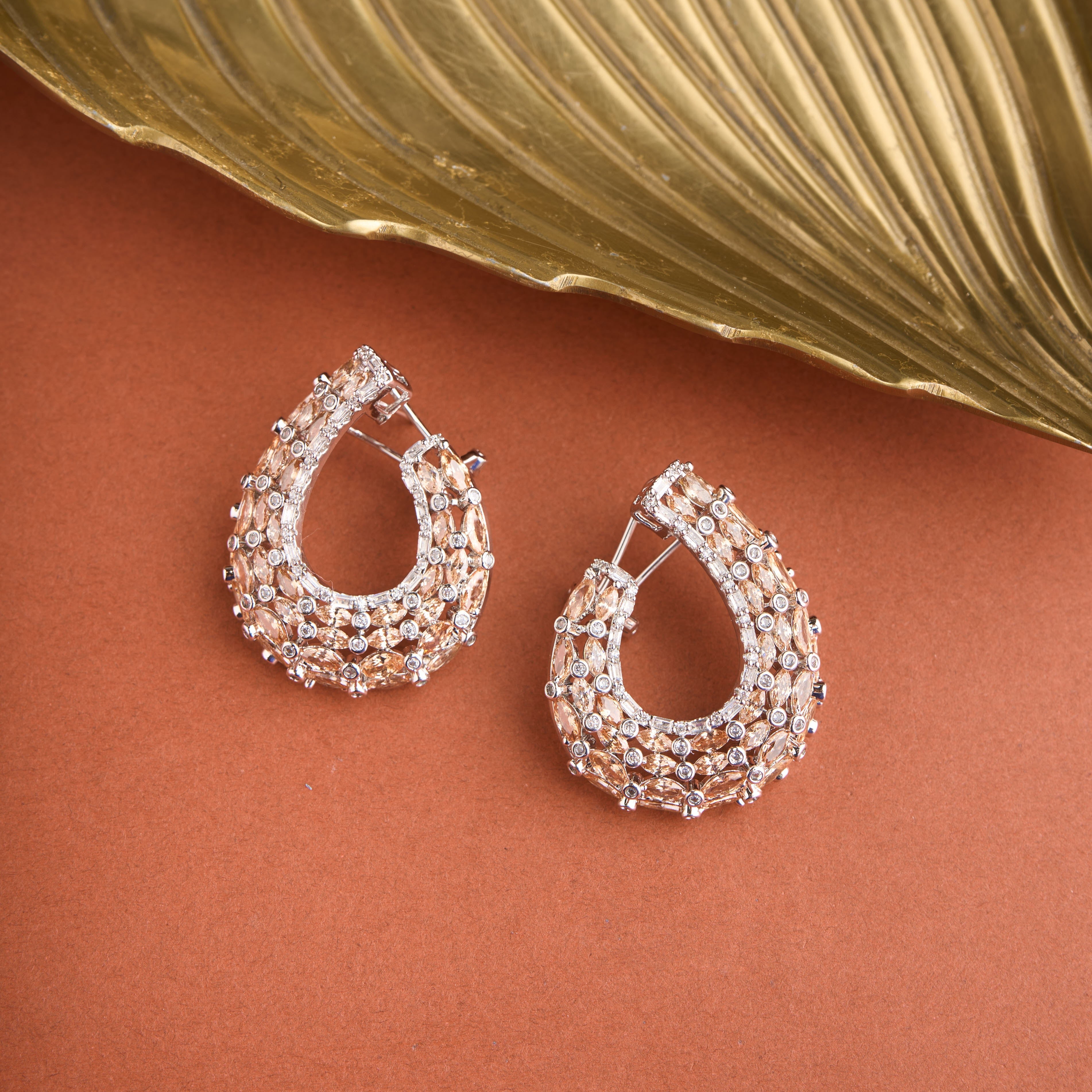 Aritra Earrings Mozaati