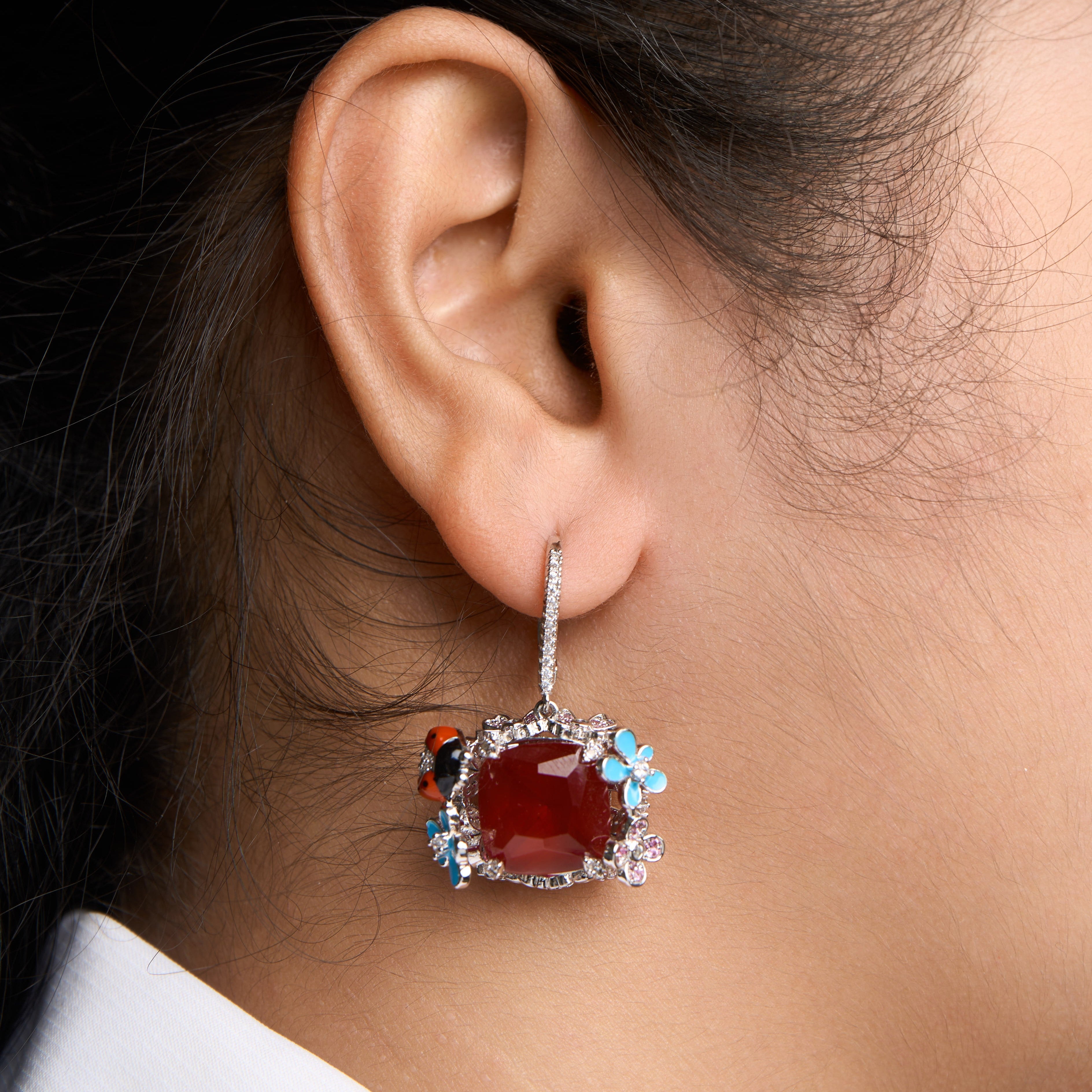 Ladybug Earrings Mozaati