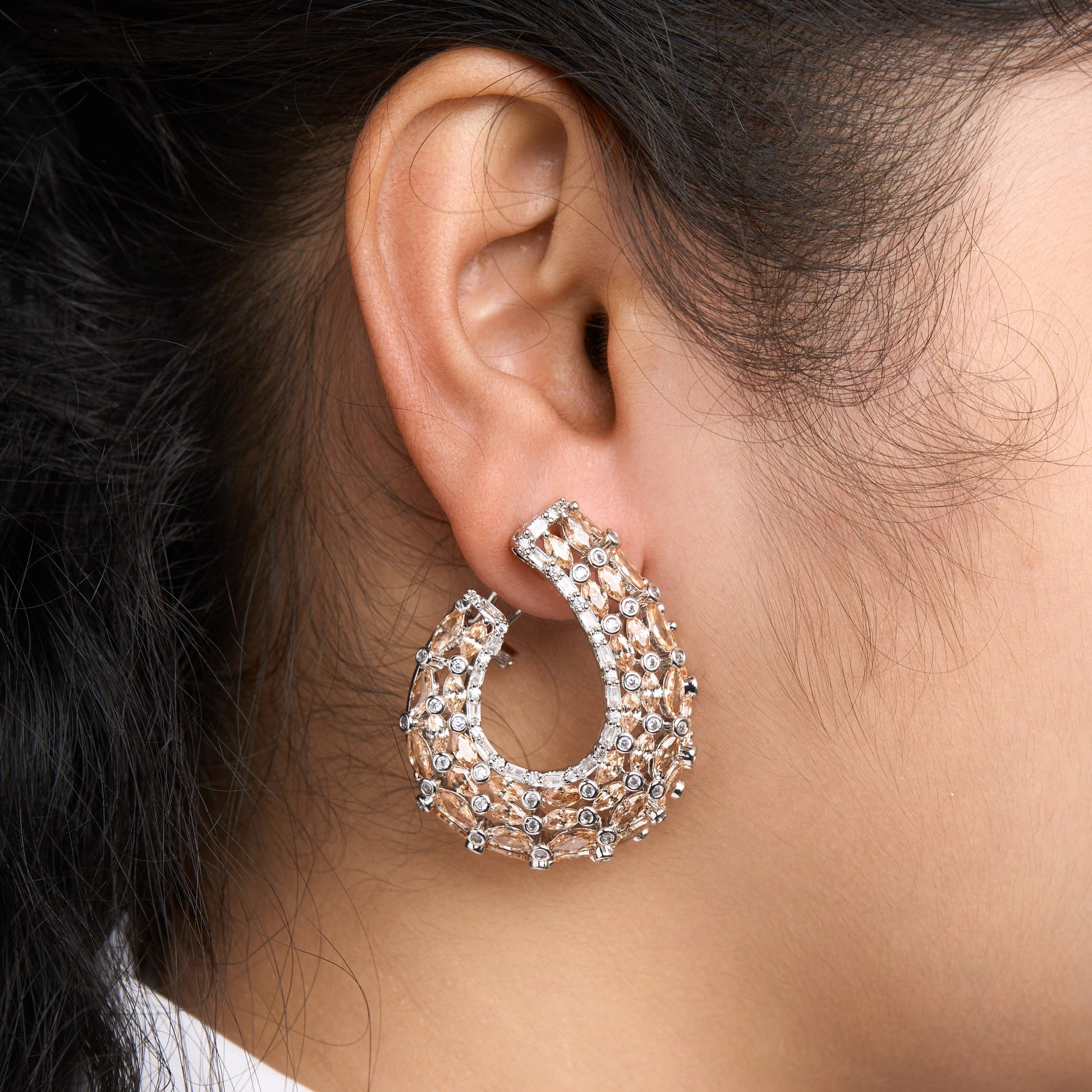 Aritra Earrings Mozaati