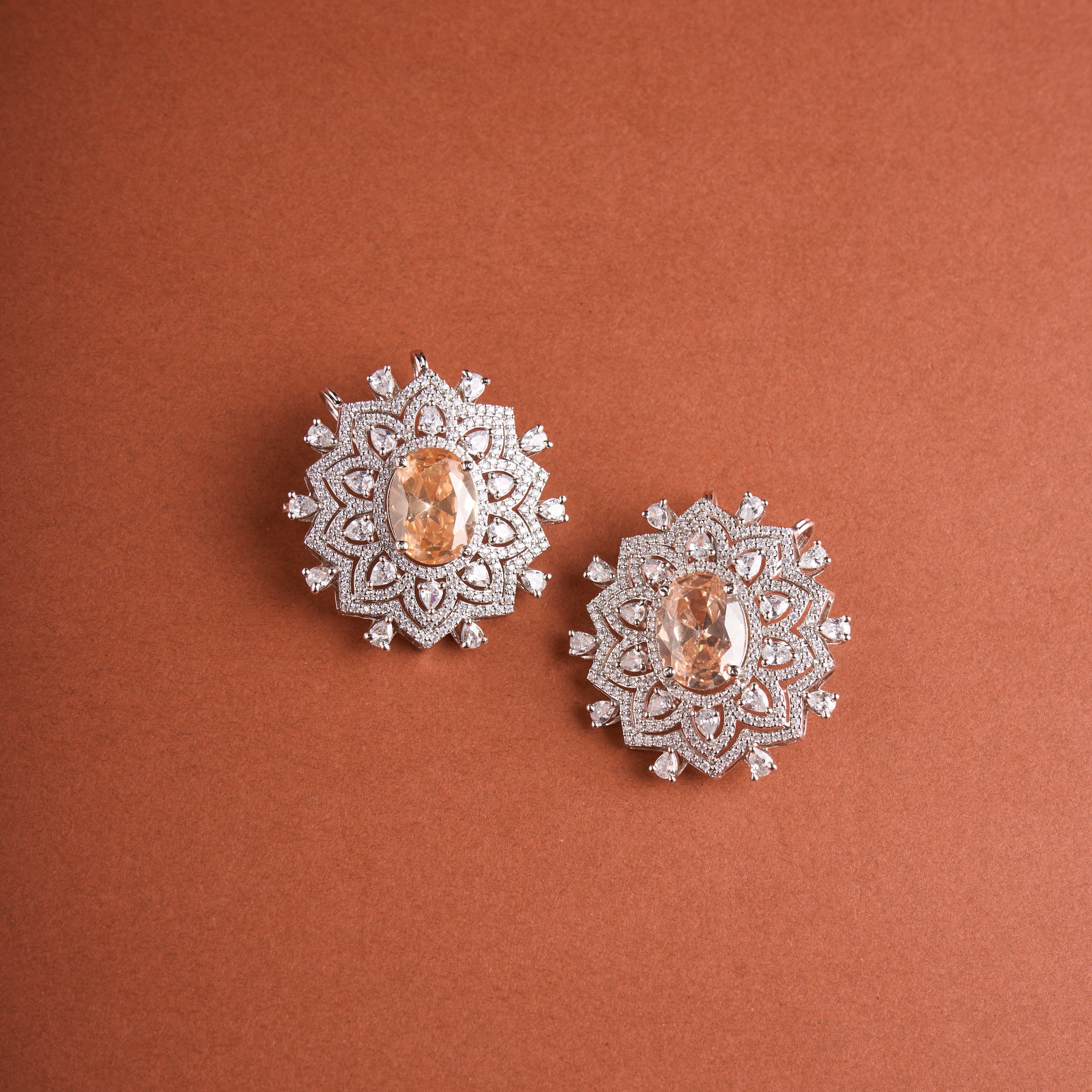 Kanika Cuff Mozaati