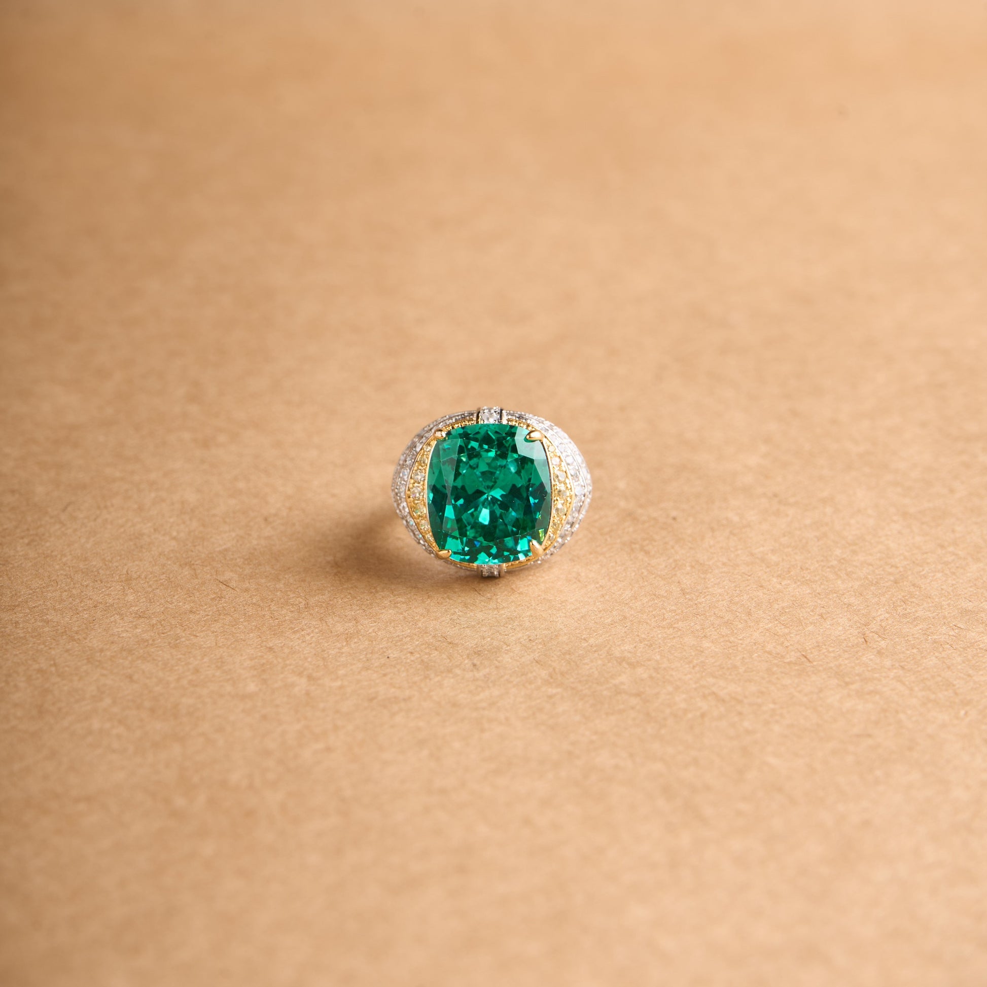 Anastasia Ring Mozaati