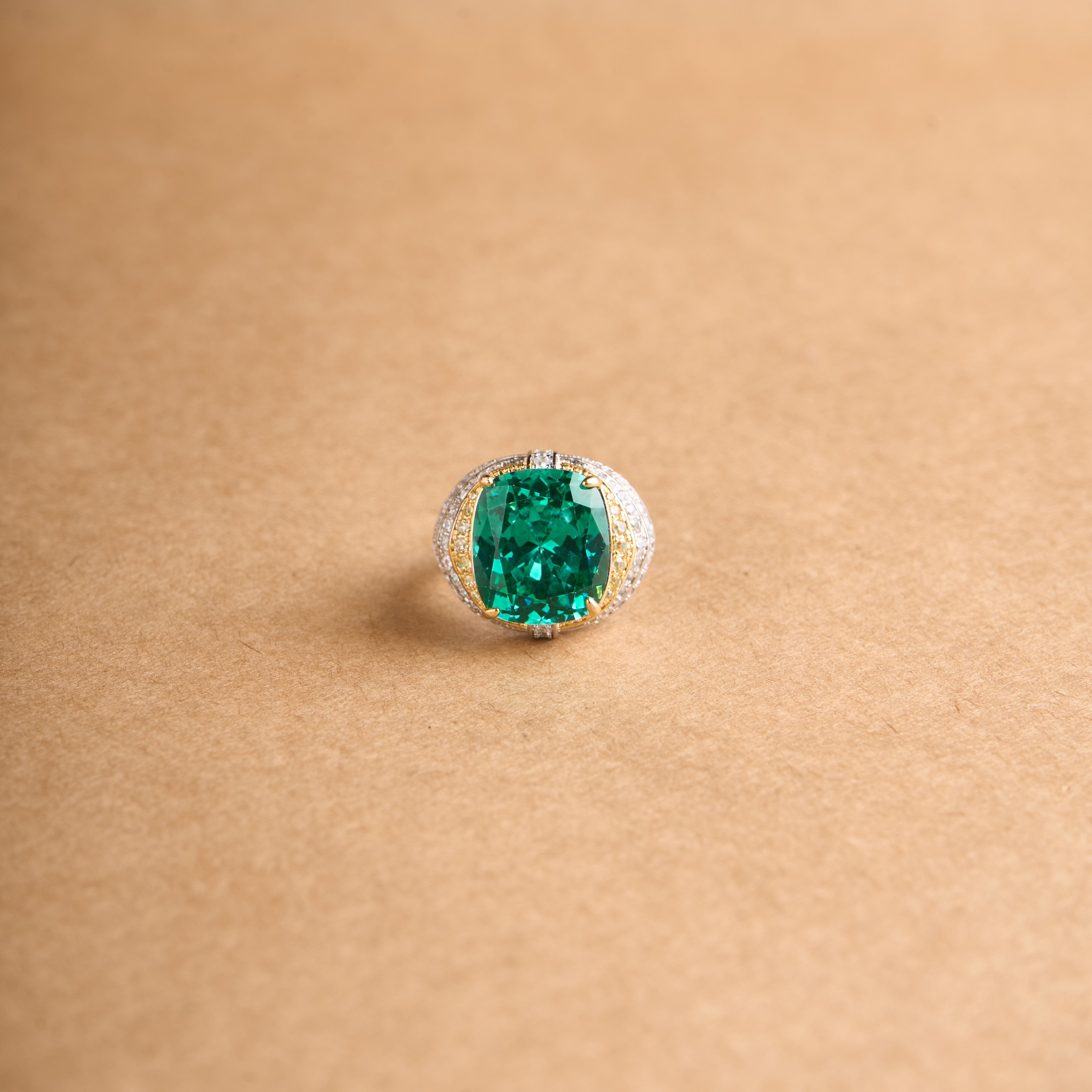 Anastasia Ring Mozaati