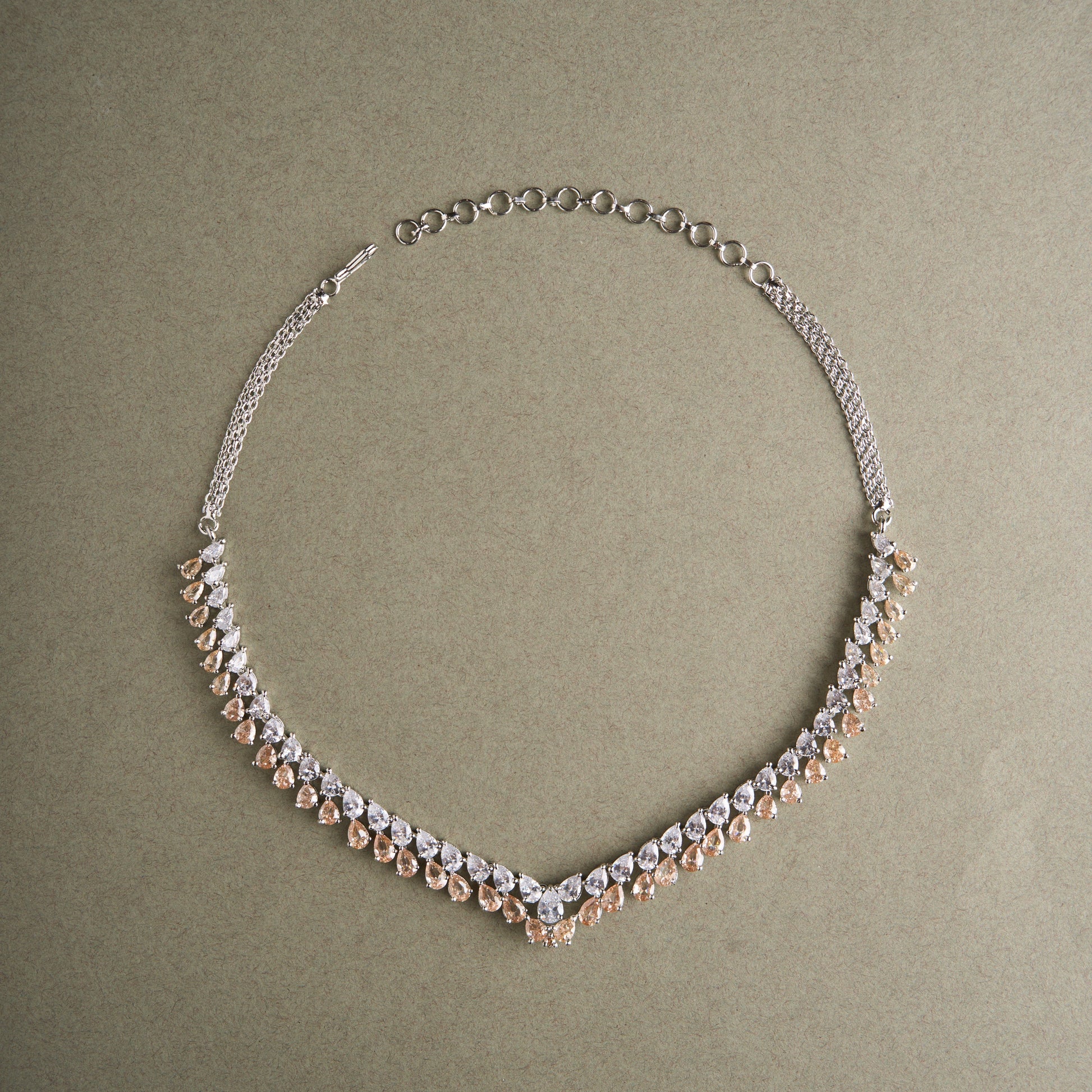 Iraa Necklace Mozaati