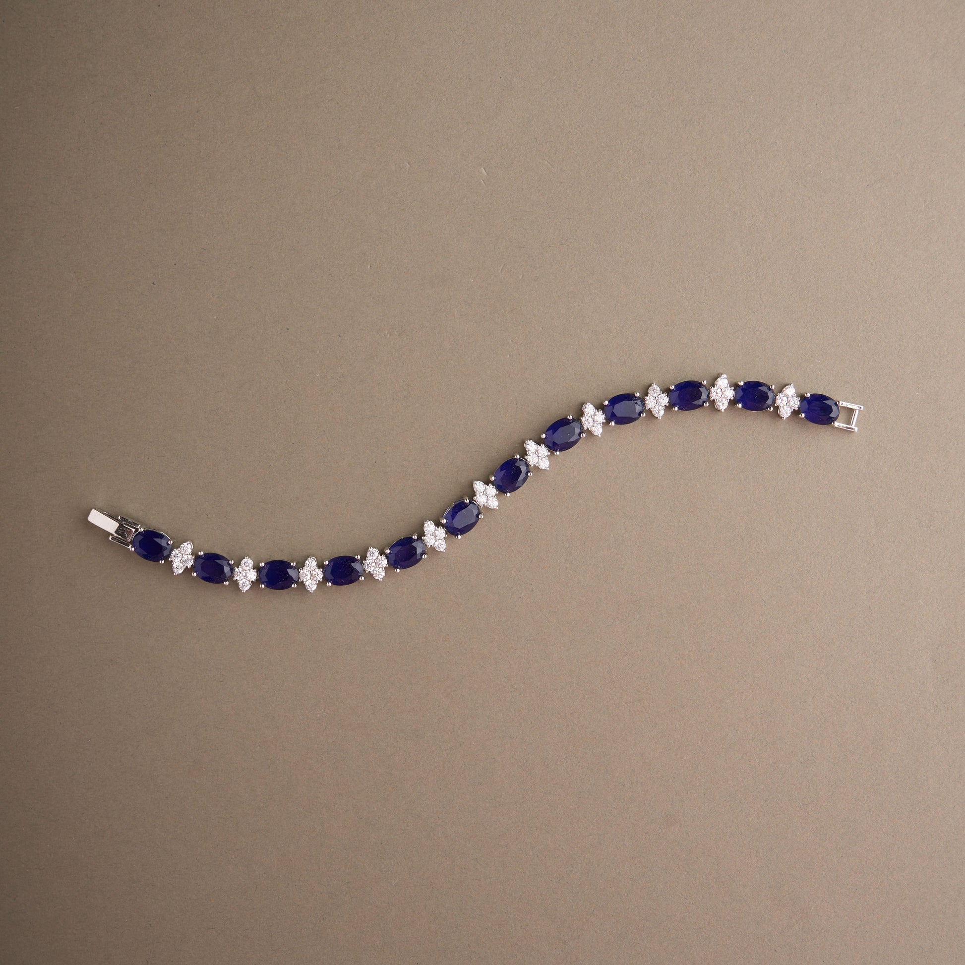 Antra Bracelet Mozaati