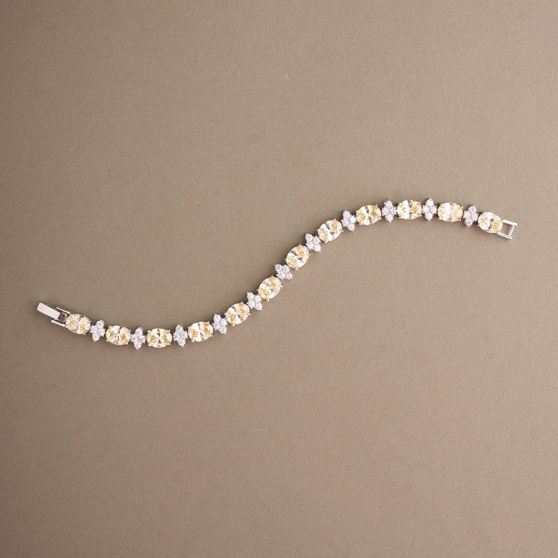 Antra Bracelet Mozaati