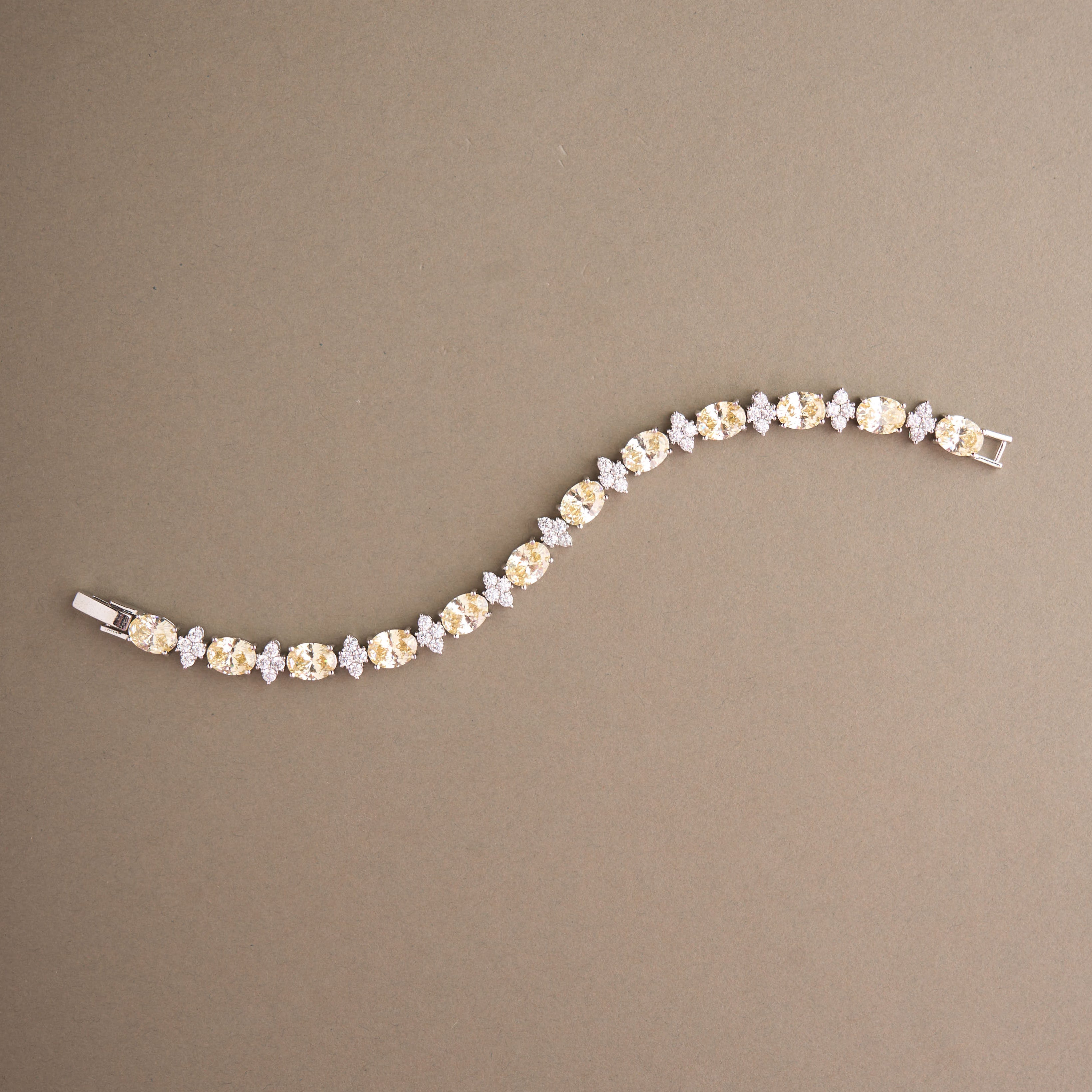 Antra Bracelet Mozaati