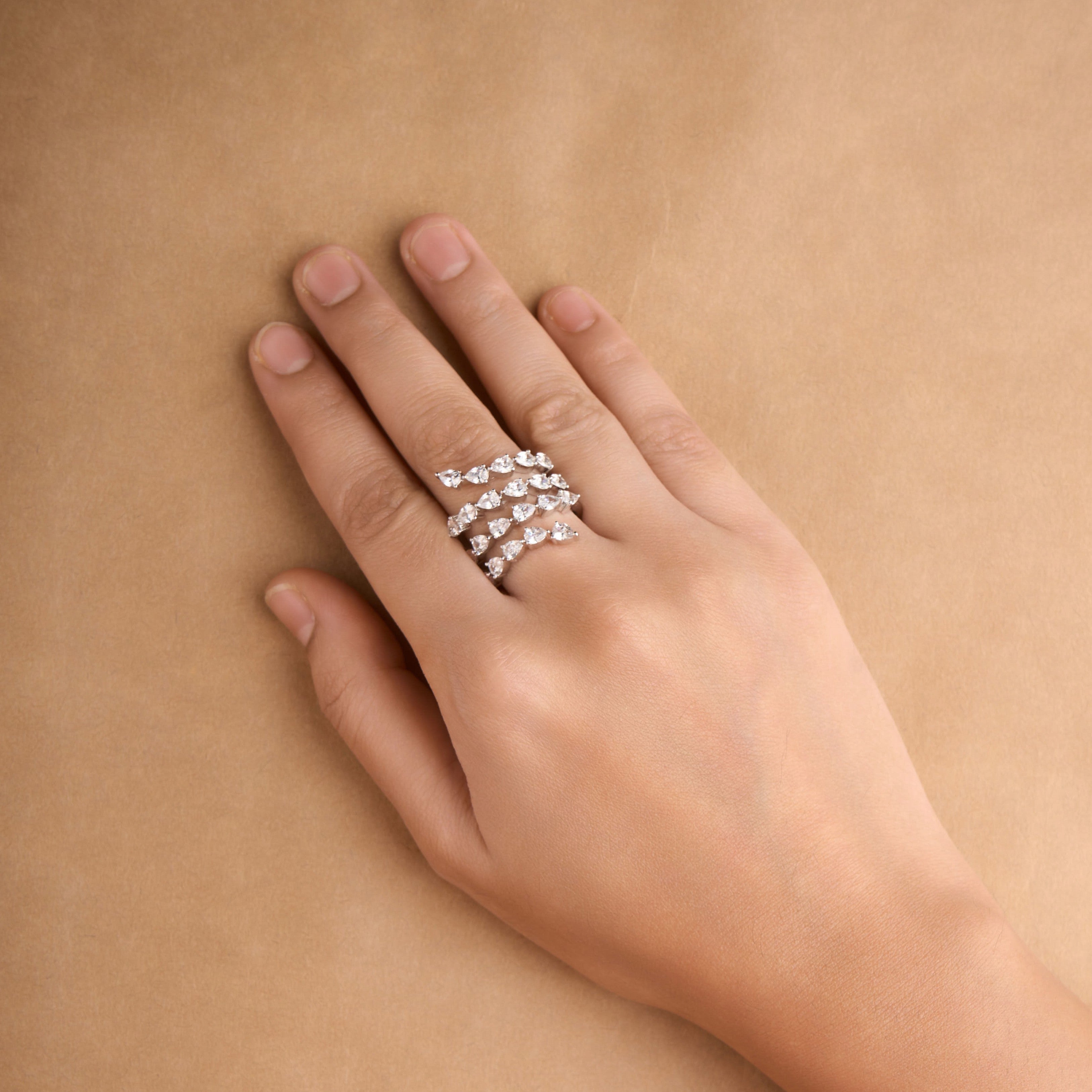 Pear Wrap Ring Mozaati