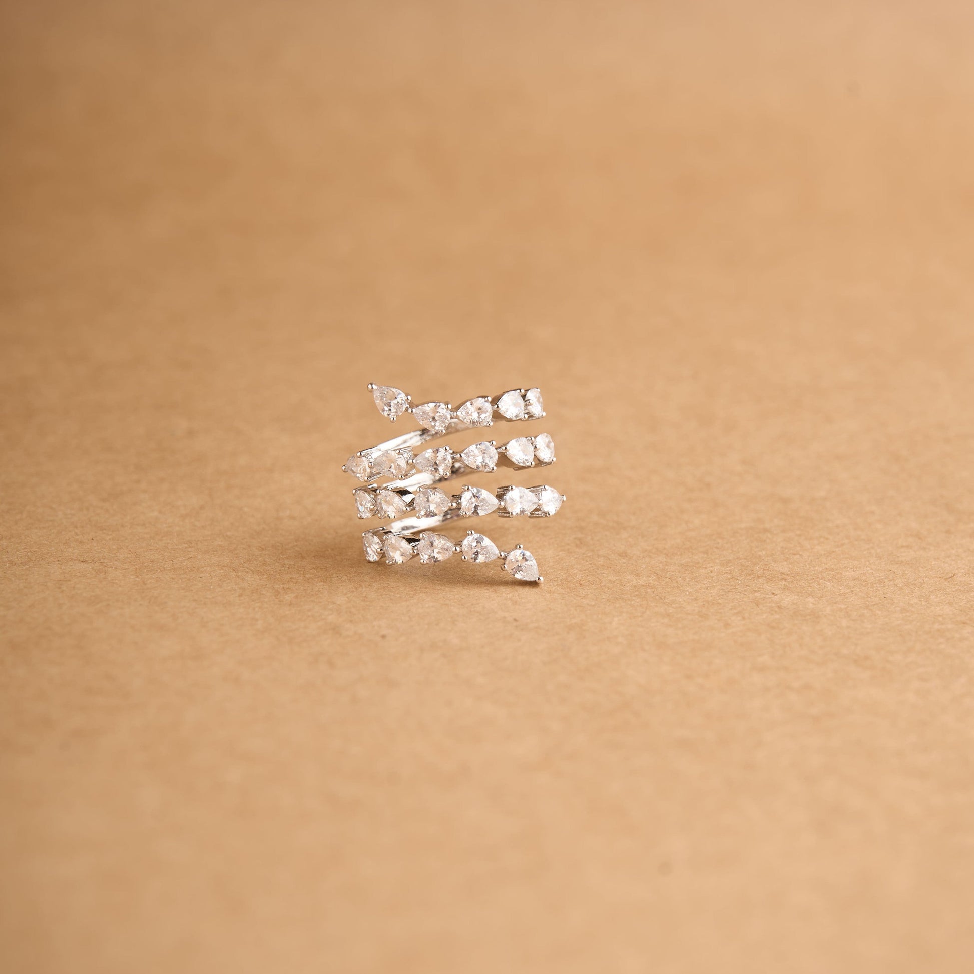 Pear Wrap Ring Mozaati