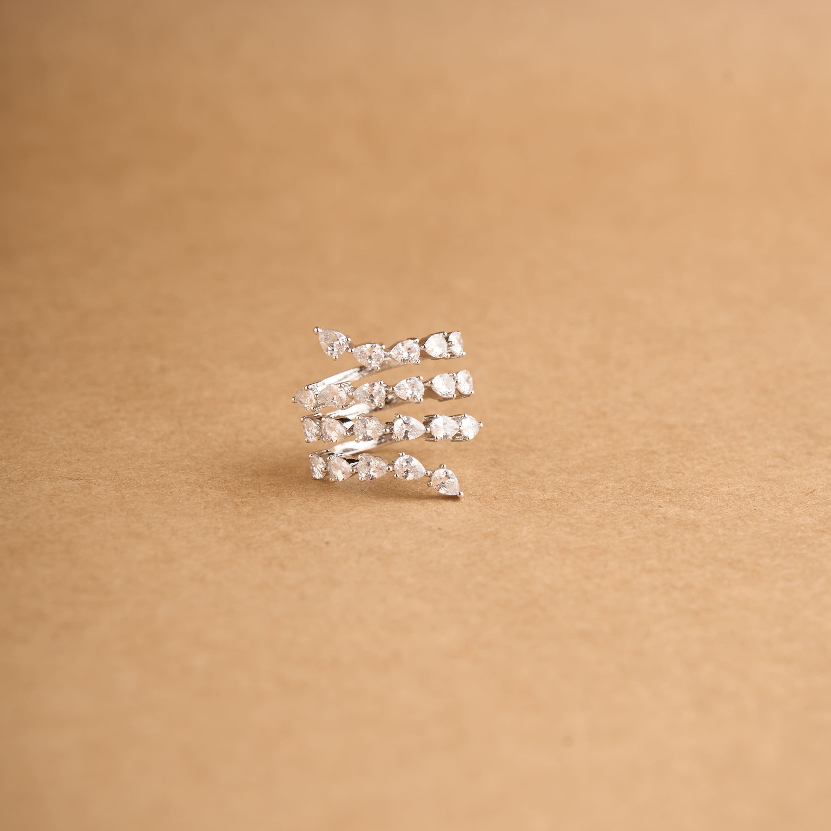 Pear Wrap Ring Mozaati