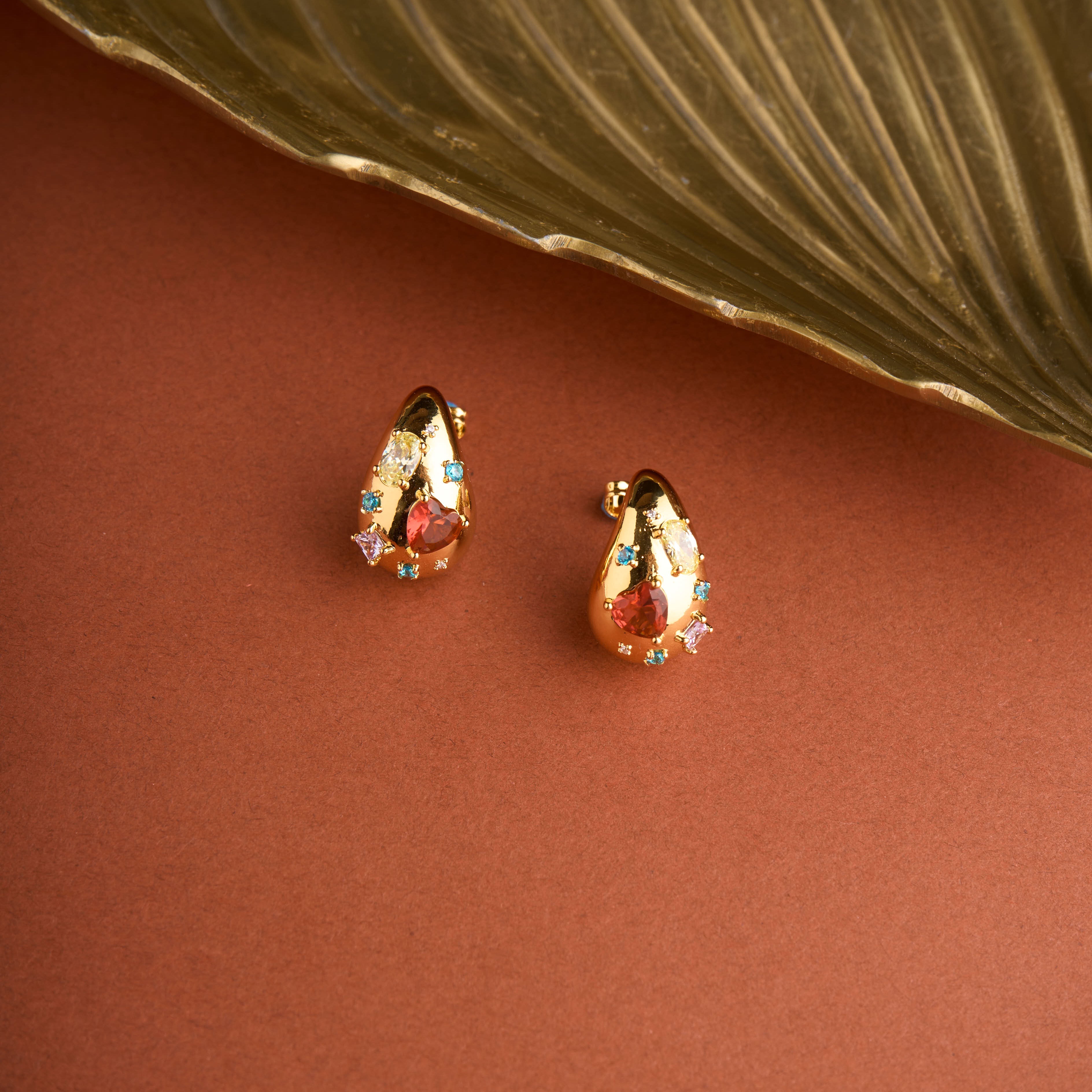 Drop Heart Earrings Mozaati