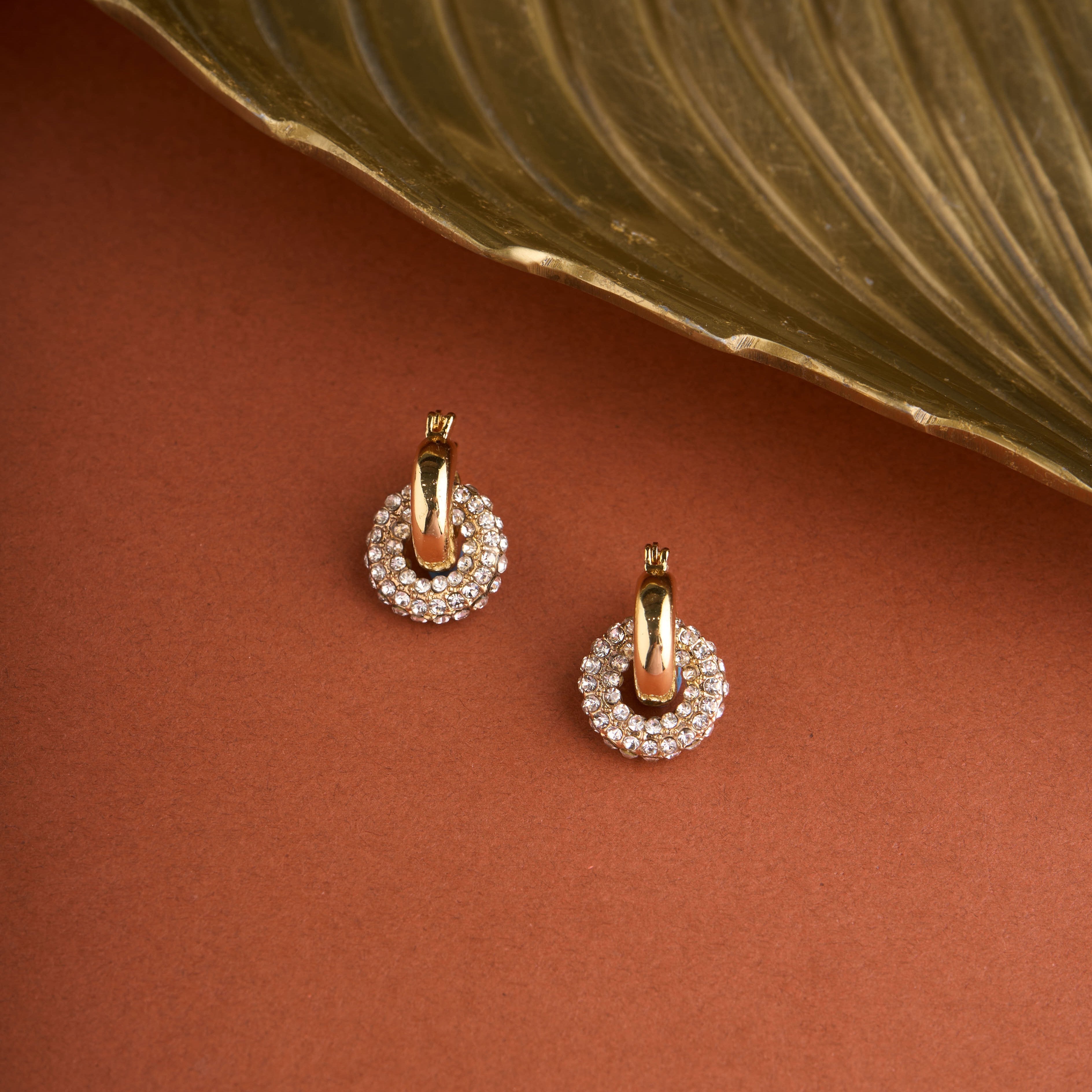 Loop Hoop Earrings Mozaati