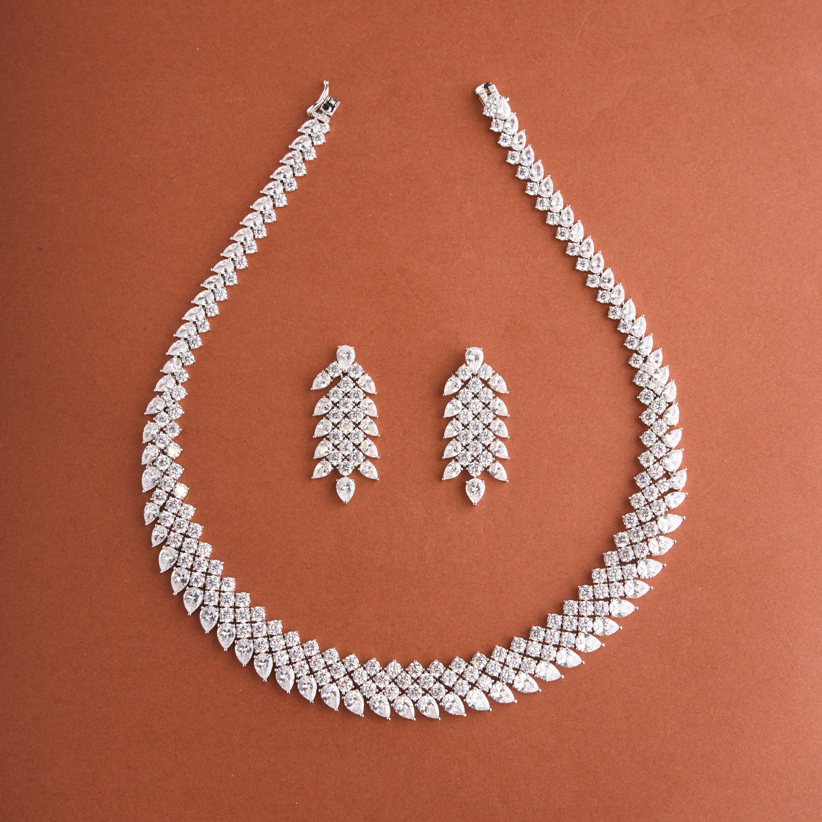 Tiyara Necklace Set Mozaati