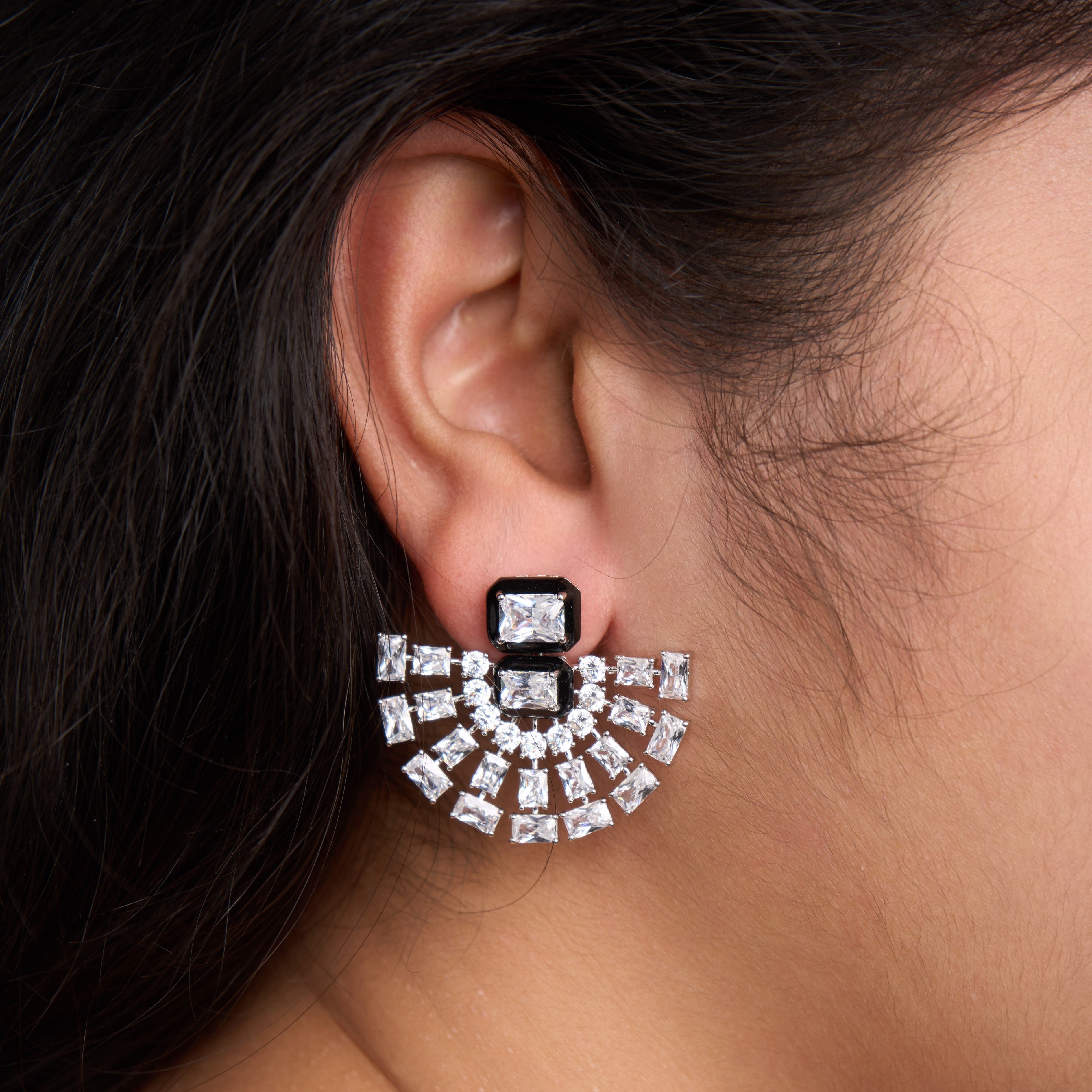 Fan Enamel Earrings Mozaati