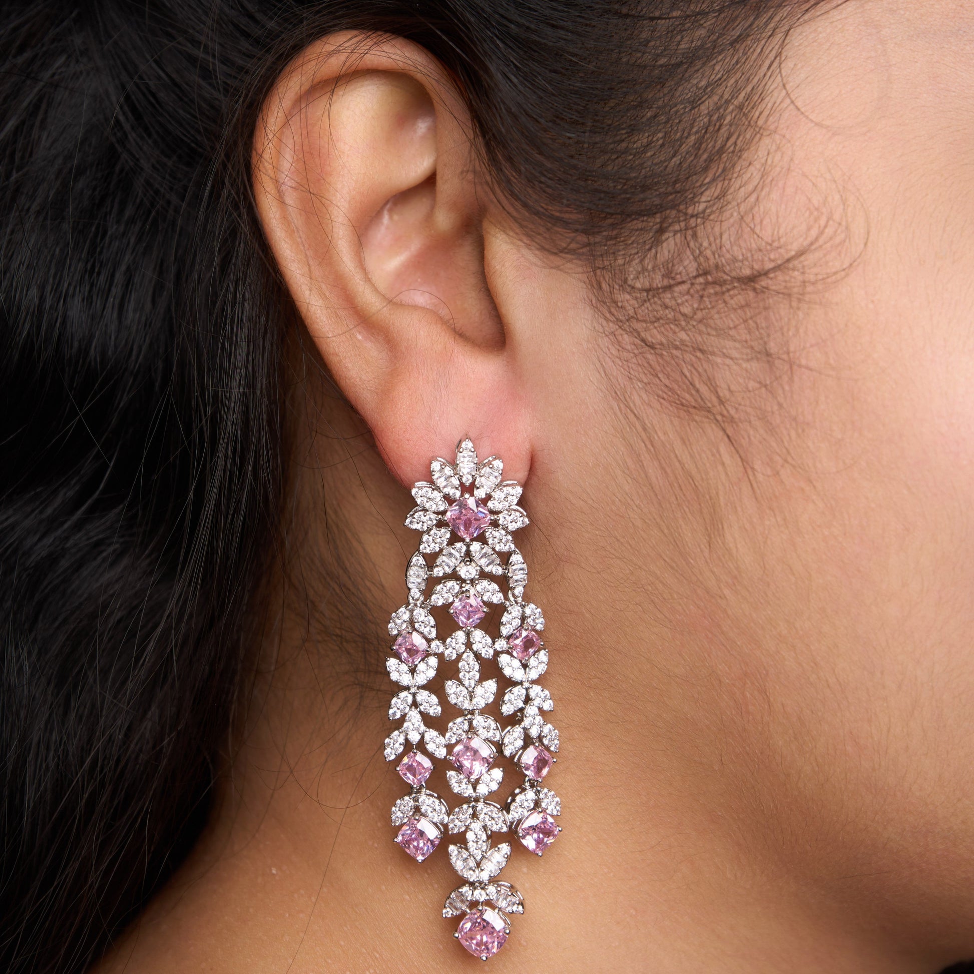 Ewaan Earrings Mozaati
