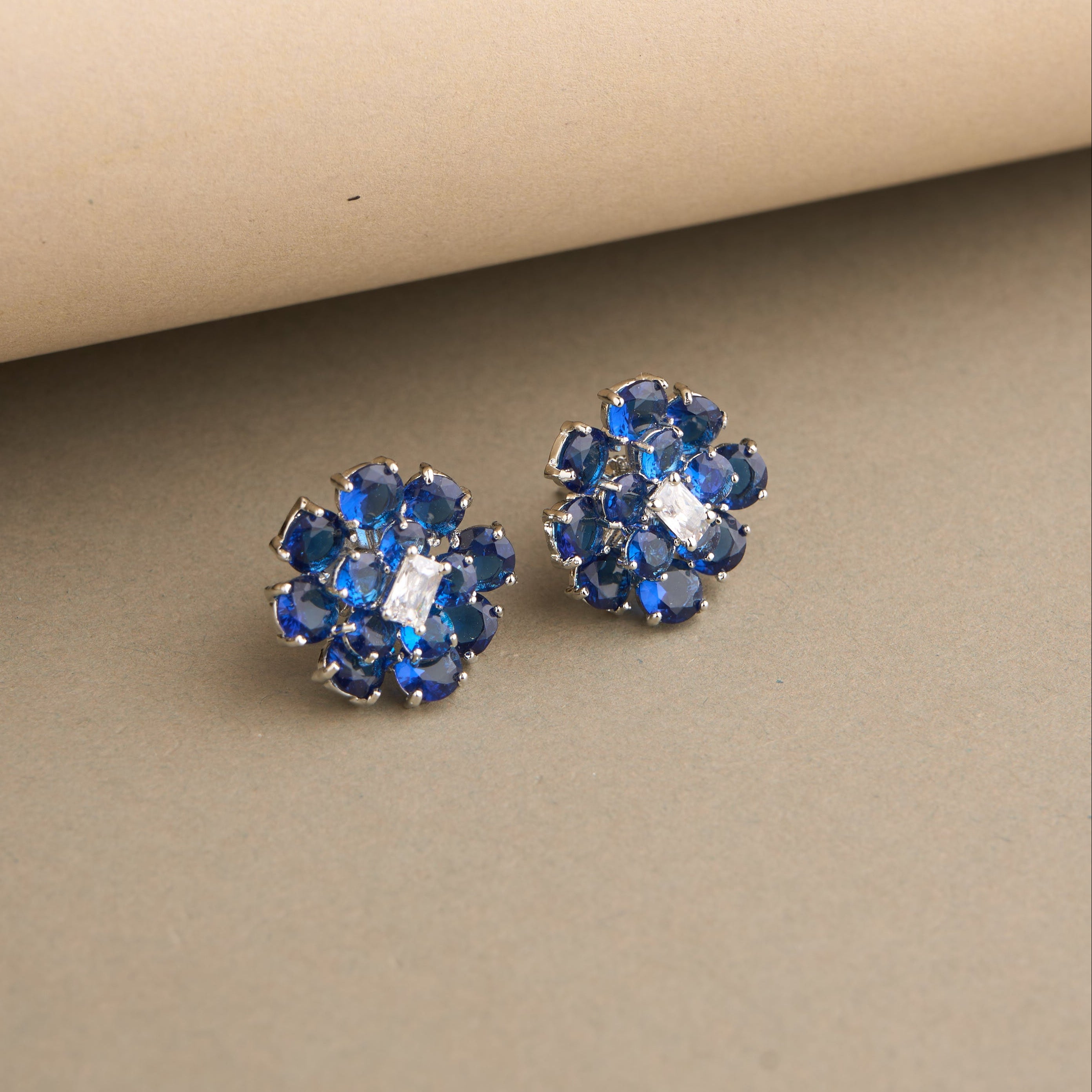 Bunch Earrings Mozaati