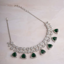 Load image into Gallery viewer, Pia Necklace - Green
