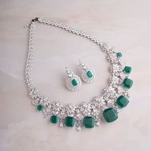Load image into Gallery viewer, Kelly Necklace Set - Green
