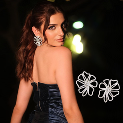 Flower Trace Earrings Mozaati