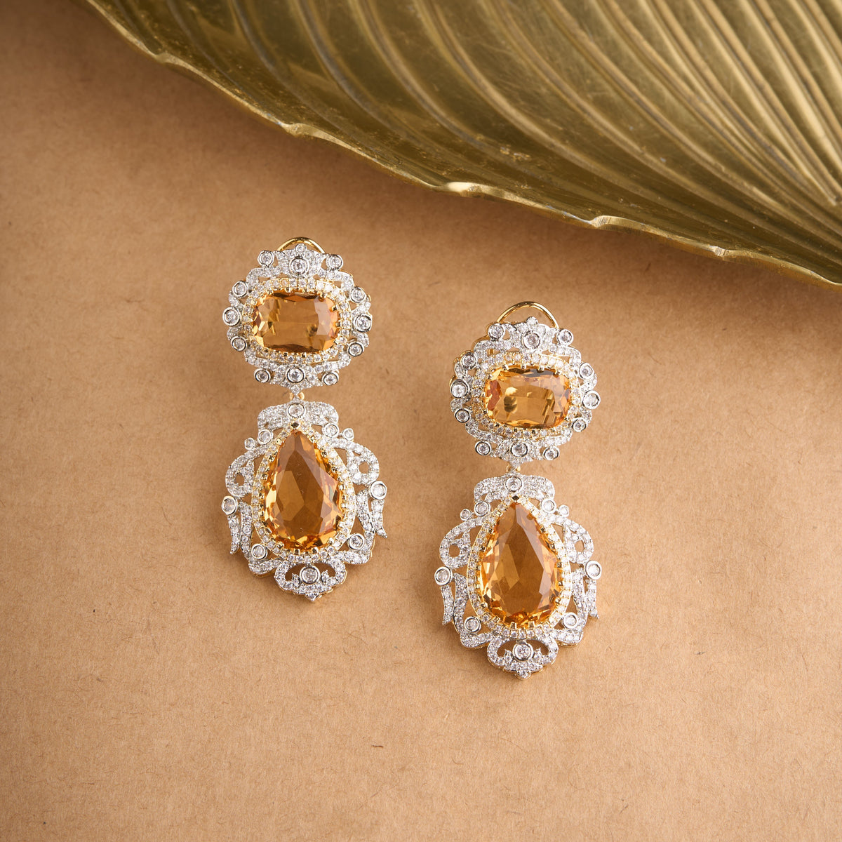 Dharana Earrings Mozaati