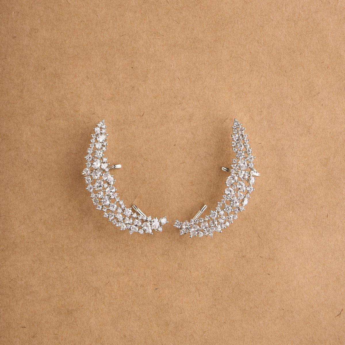 Edge Glitz Ear Cuff Mozaati