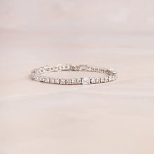 Load image into Gallery viewer, Camila Bracelet

