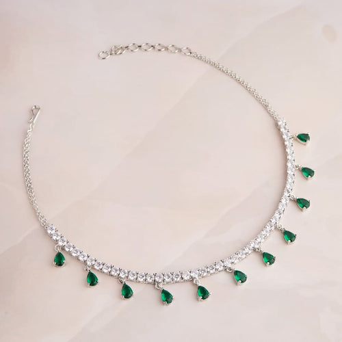 Laura Choker - Green