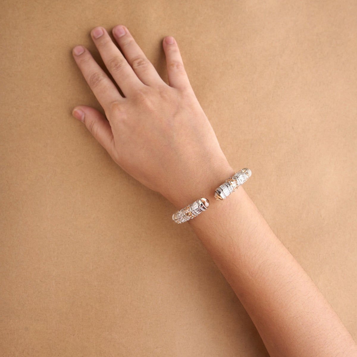 Nerida Cuff Mozaati