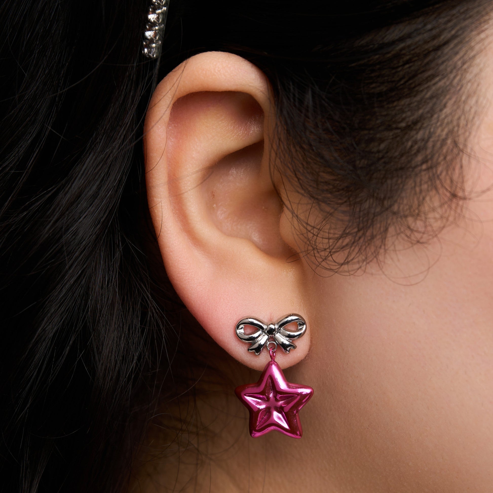 Bow Mismatched Earrings Mozaati