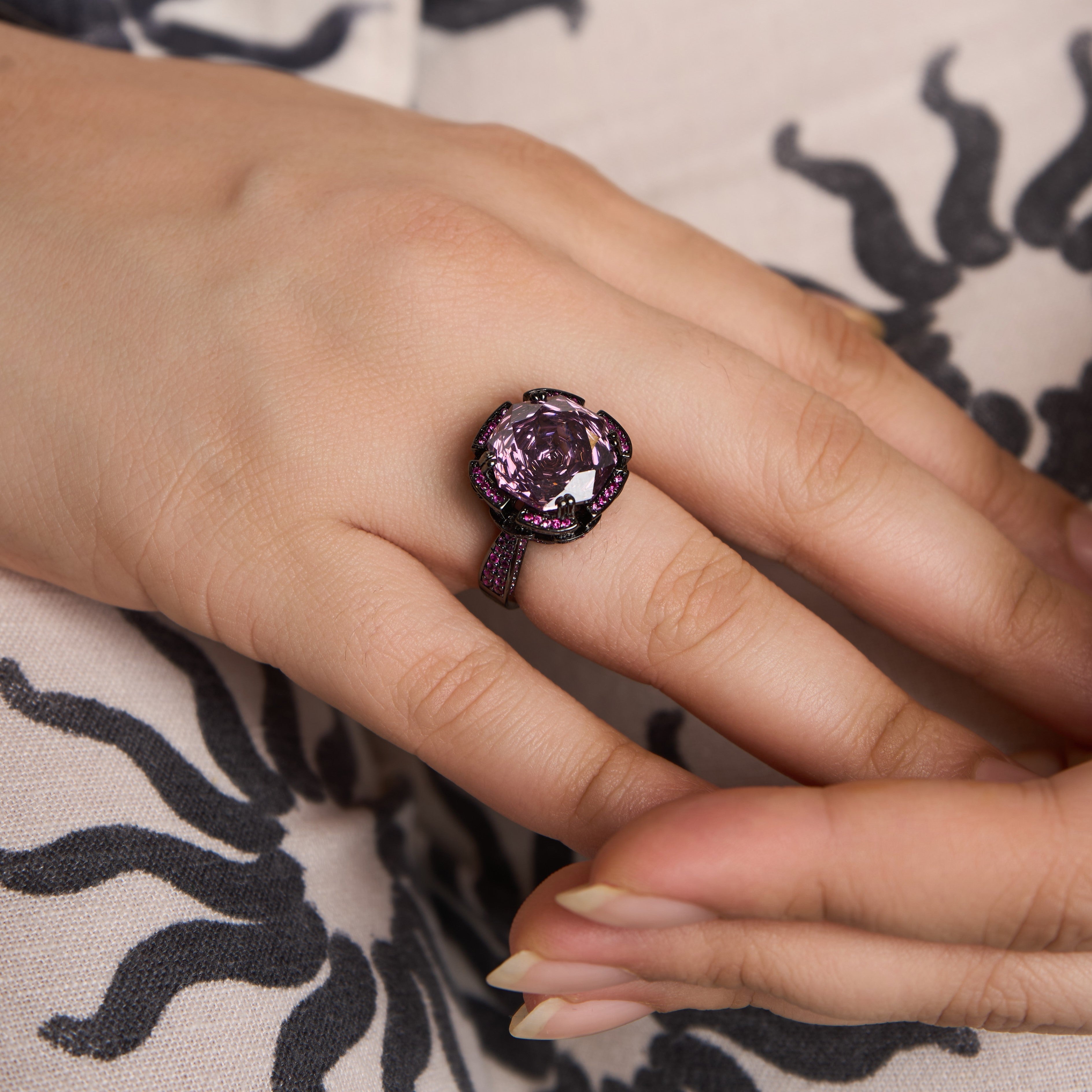Amoret Ring Mozaati