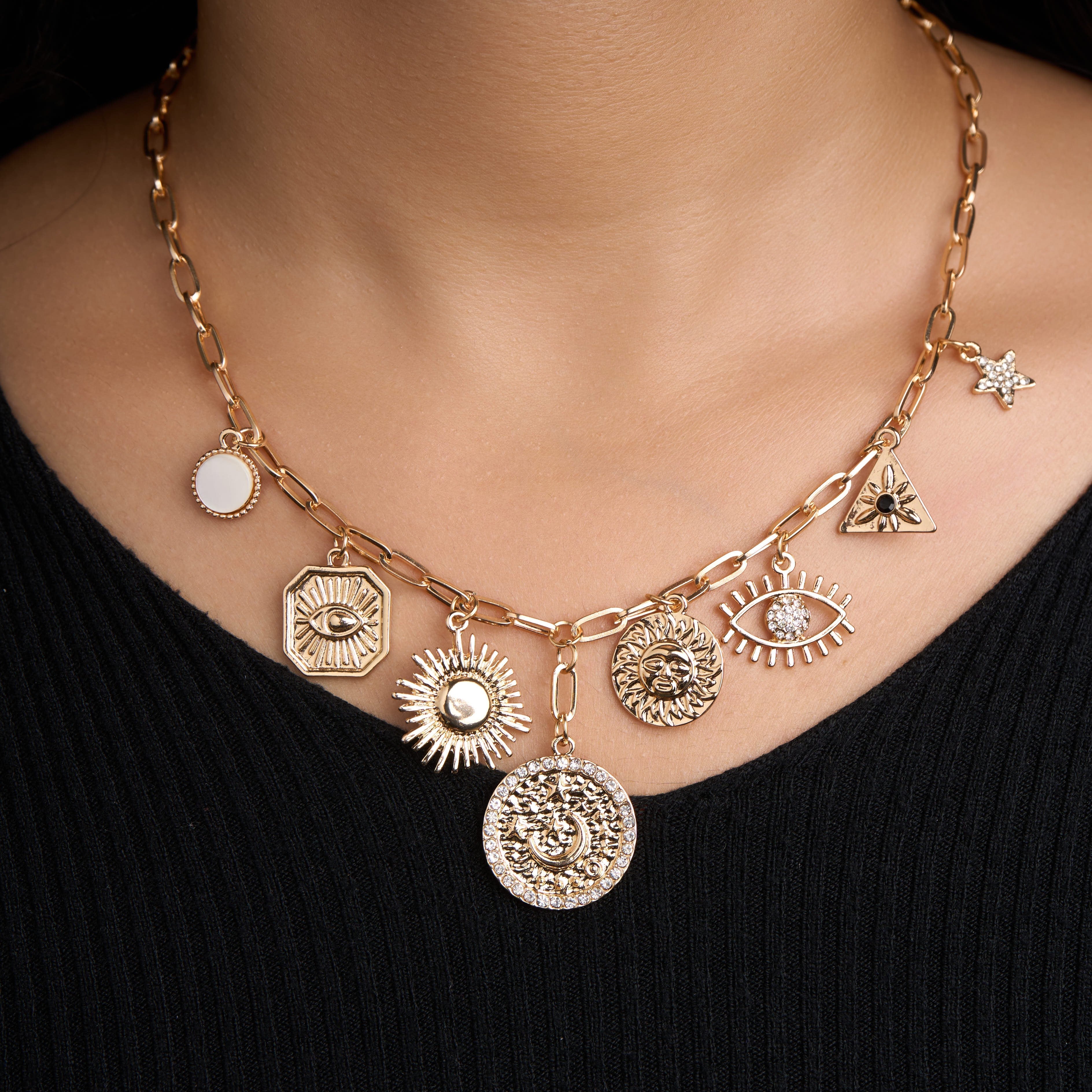 Pin Charm Eye Necklace Mozaati