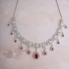 Load image into Gallery viewer, Shyla Necklace
