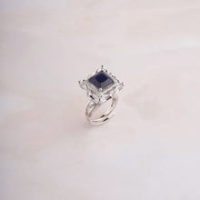 Load image into Gallery viewer, Kaia Ring
