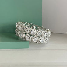 Load image into Gallery viewer, Naomi Bracelet - Silver
