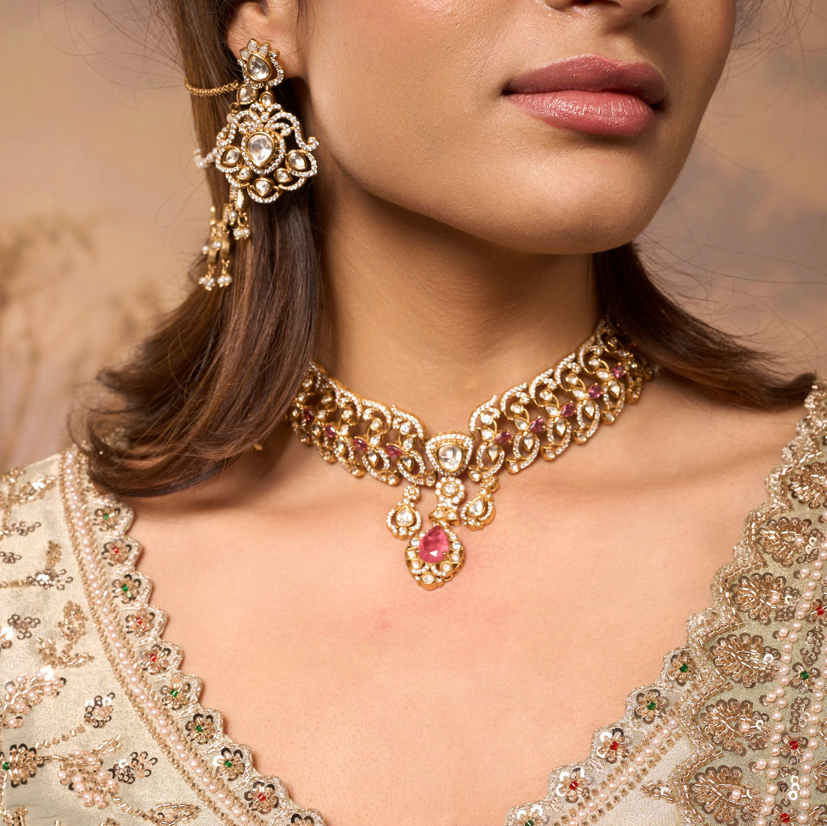 Mrinalika Necklace Mozaati