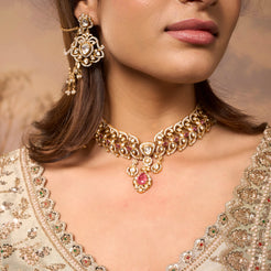 Mrinalika Necklace Mozaati
