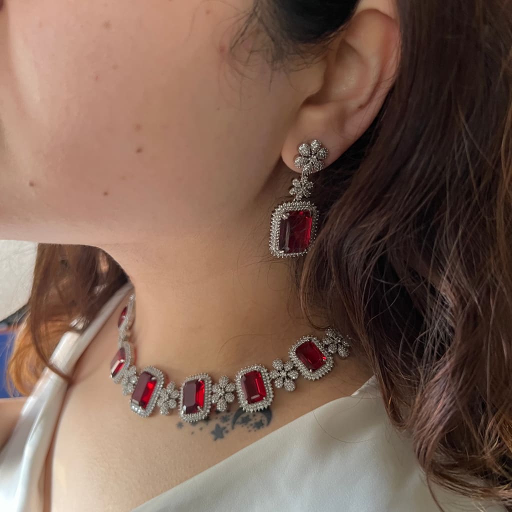 Sansa Necklace Set