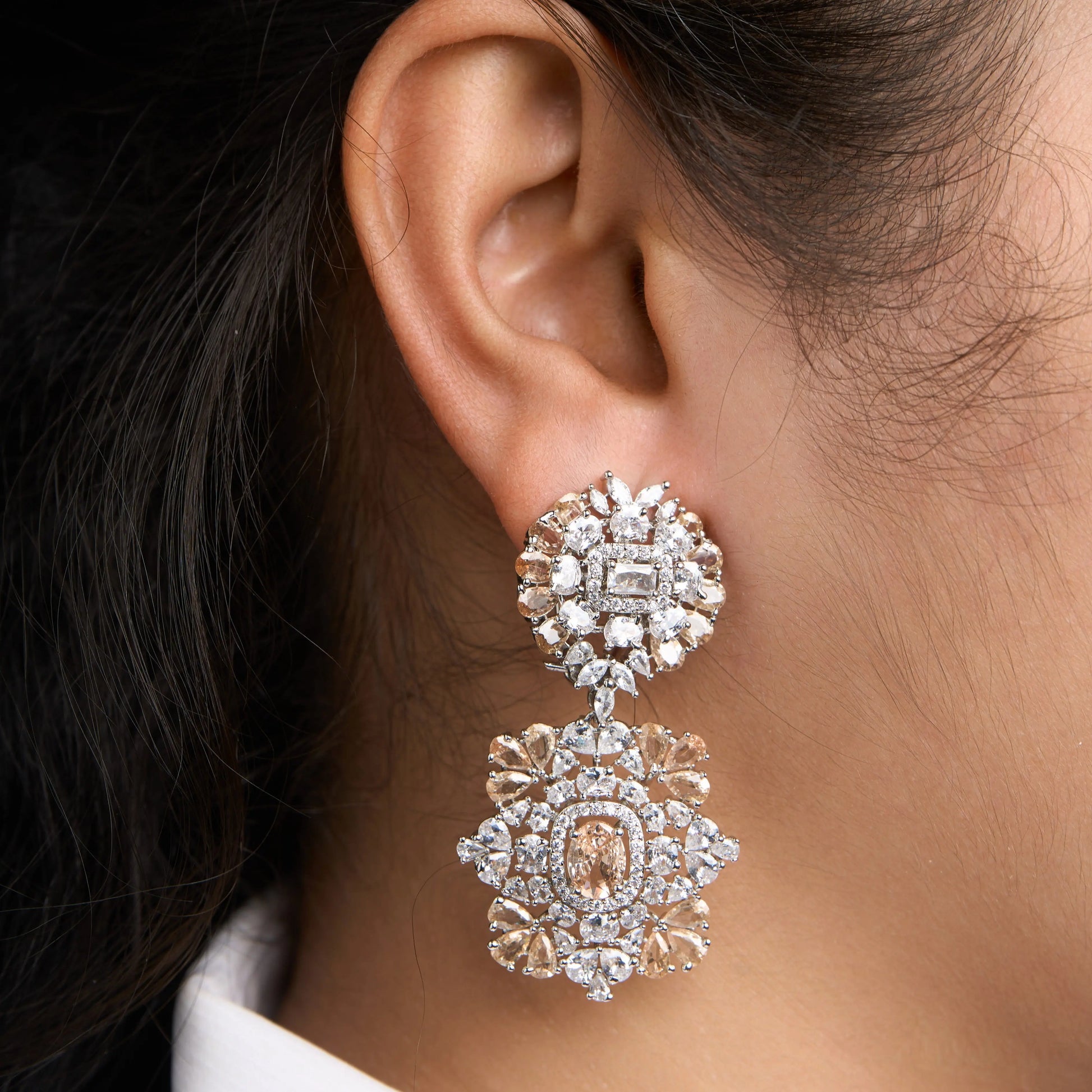 Aghniv Earrings Mozaati