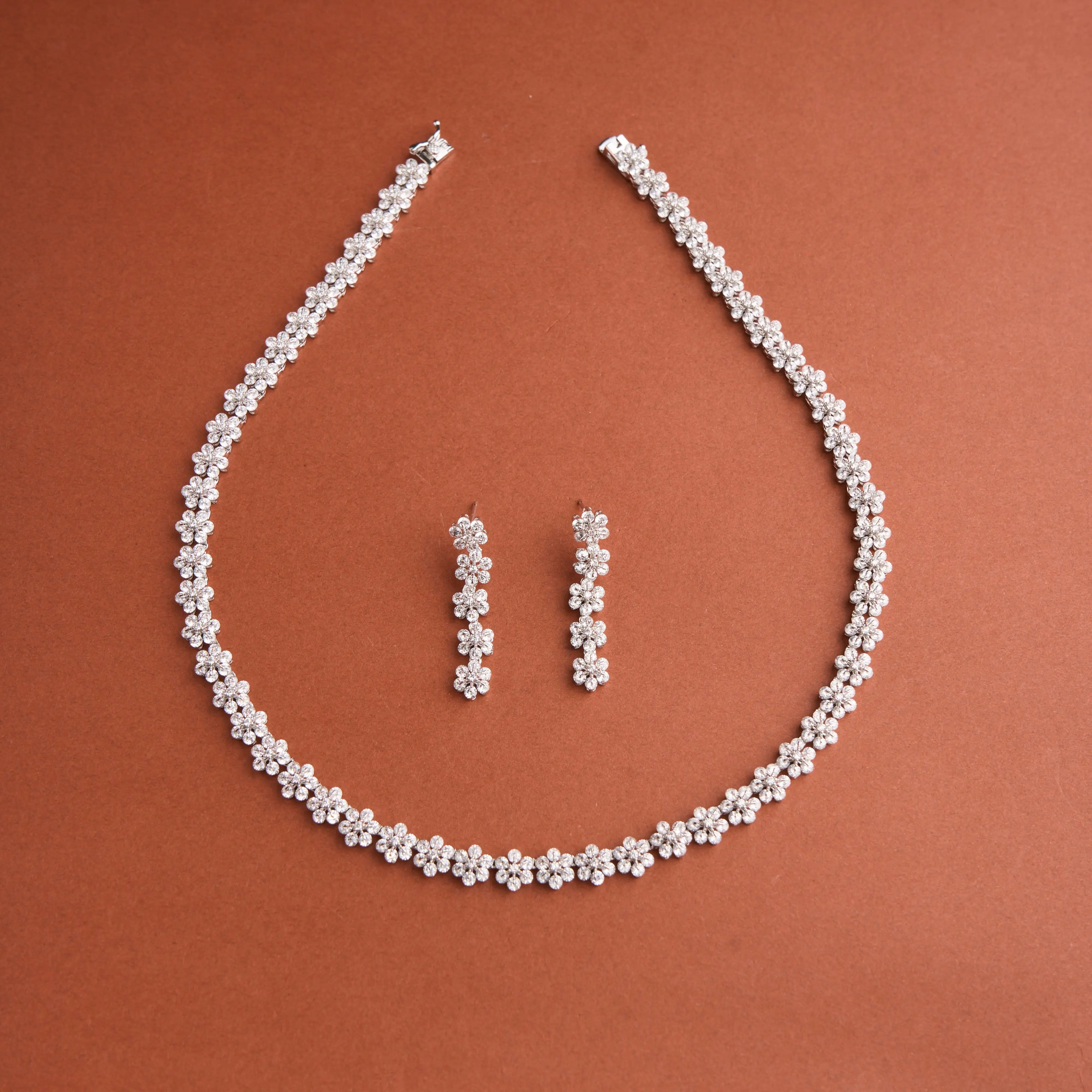 Anemone Necklace Set Mozaati