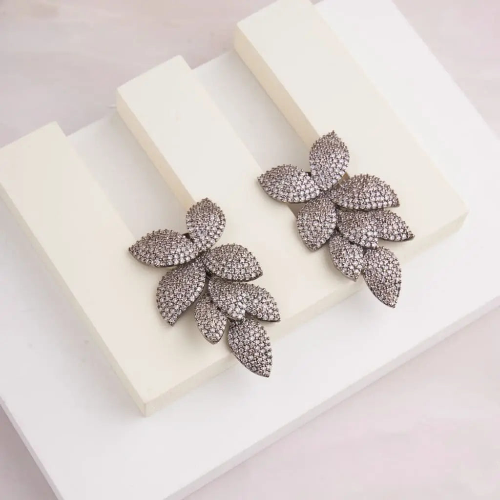 Bay Earrings Mozaati