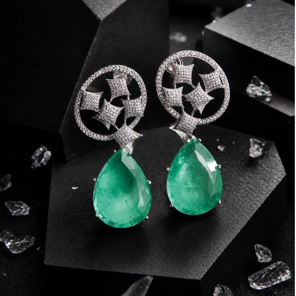 Harnaaz Earrings Mozaati