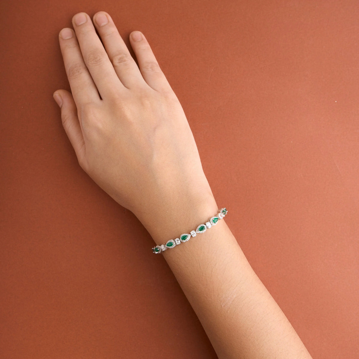 Coral Bracelet Mozaati