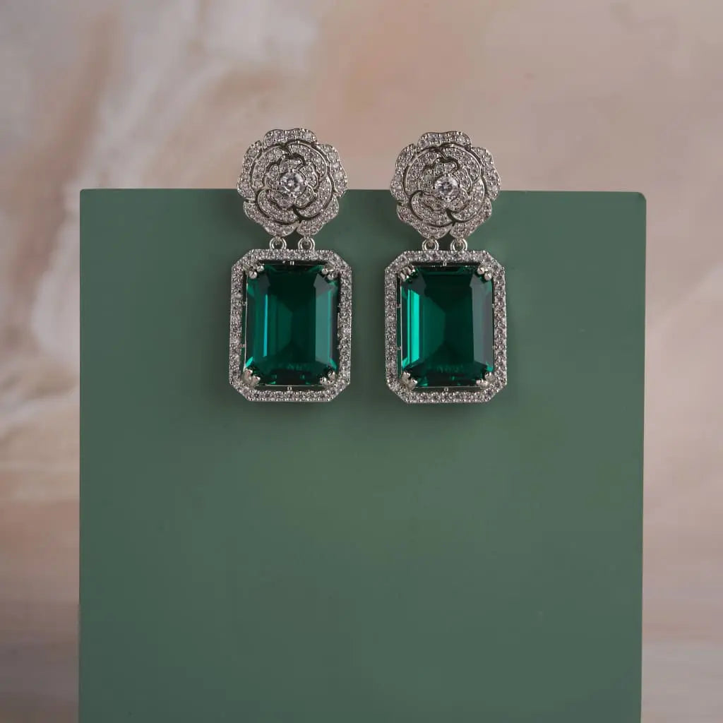 Corsage Earrings Mozaati