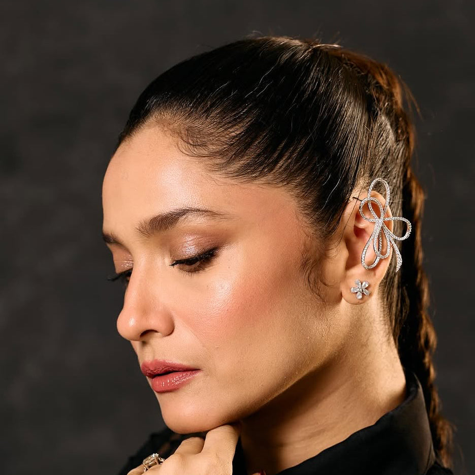 Bow Ear Cuff Mozaati